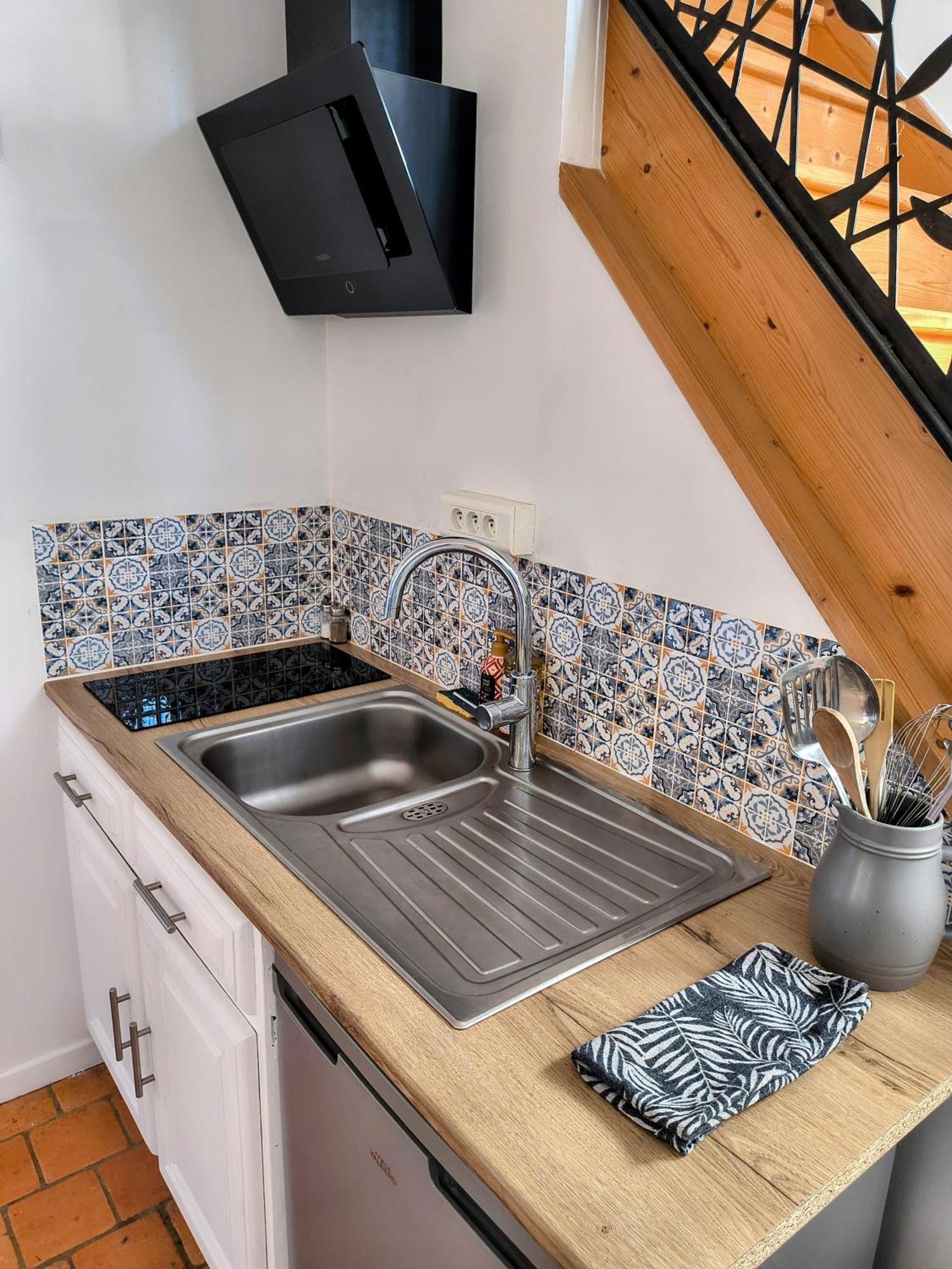 Maison De Campagne, Gite Rouge Brigne Extérieur photo